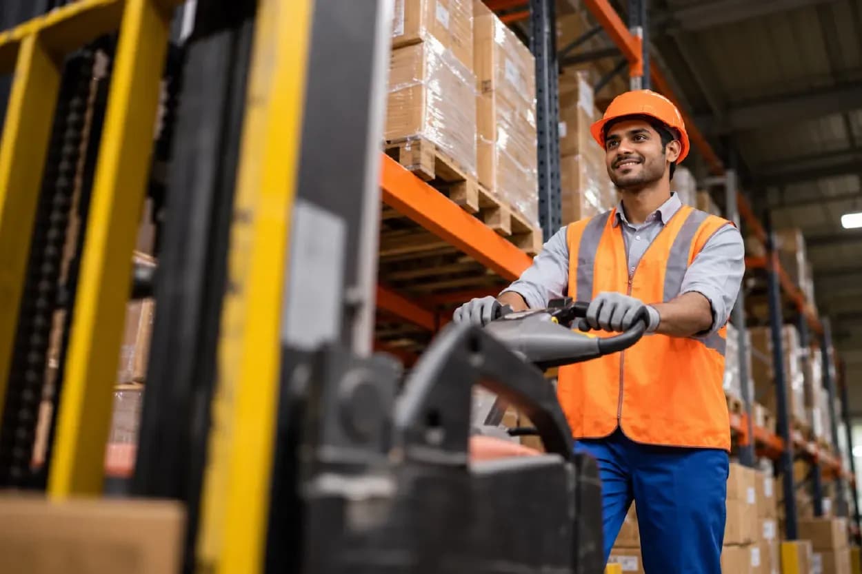 Logistics Workers (Apprenticeship)